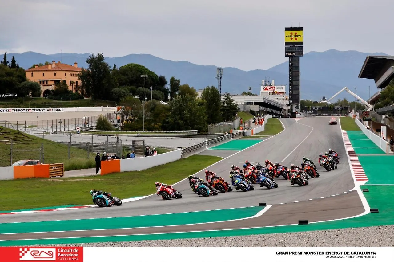 Cardedeu City And Circuit Apartment